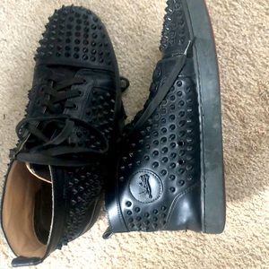 Wanna dress likea rapper get ChristianLouboutin‘s